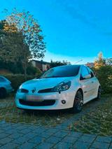 Renault Clio 3 RS F1 Recaro - Renault Clio mit Benzin-Antrieb: Sportwagen