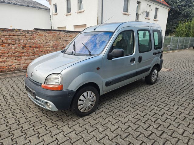 Renault Kangoo 1,6 MOTORSCHADEN