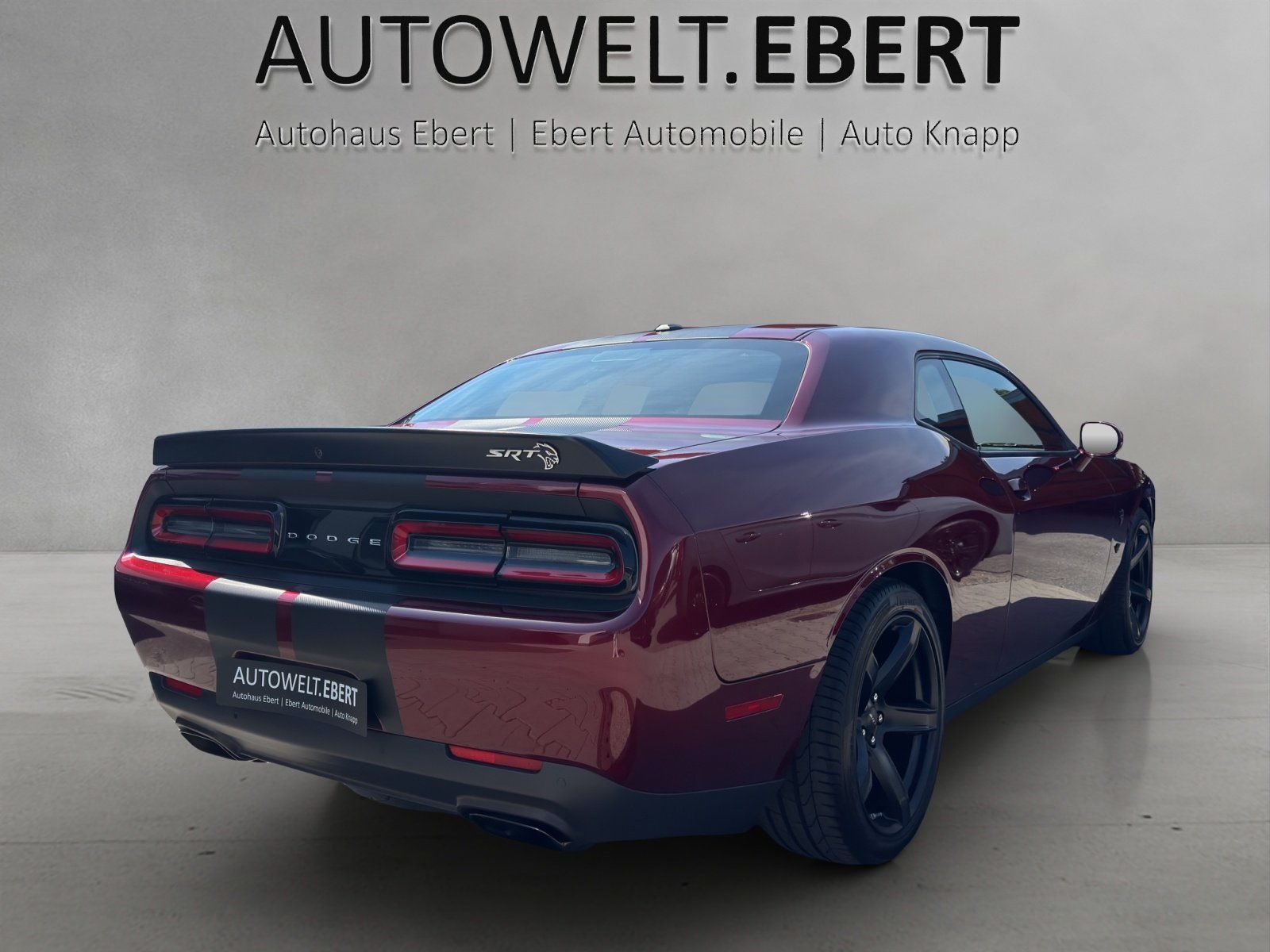 Fahrzeugabbildung Dodge CHALLENGER 6.2 V8 SRT HELLCAT/KAMERA/GRA/1.HAND/