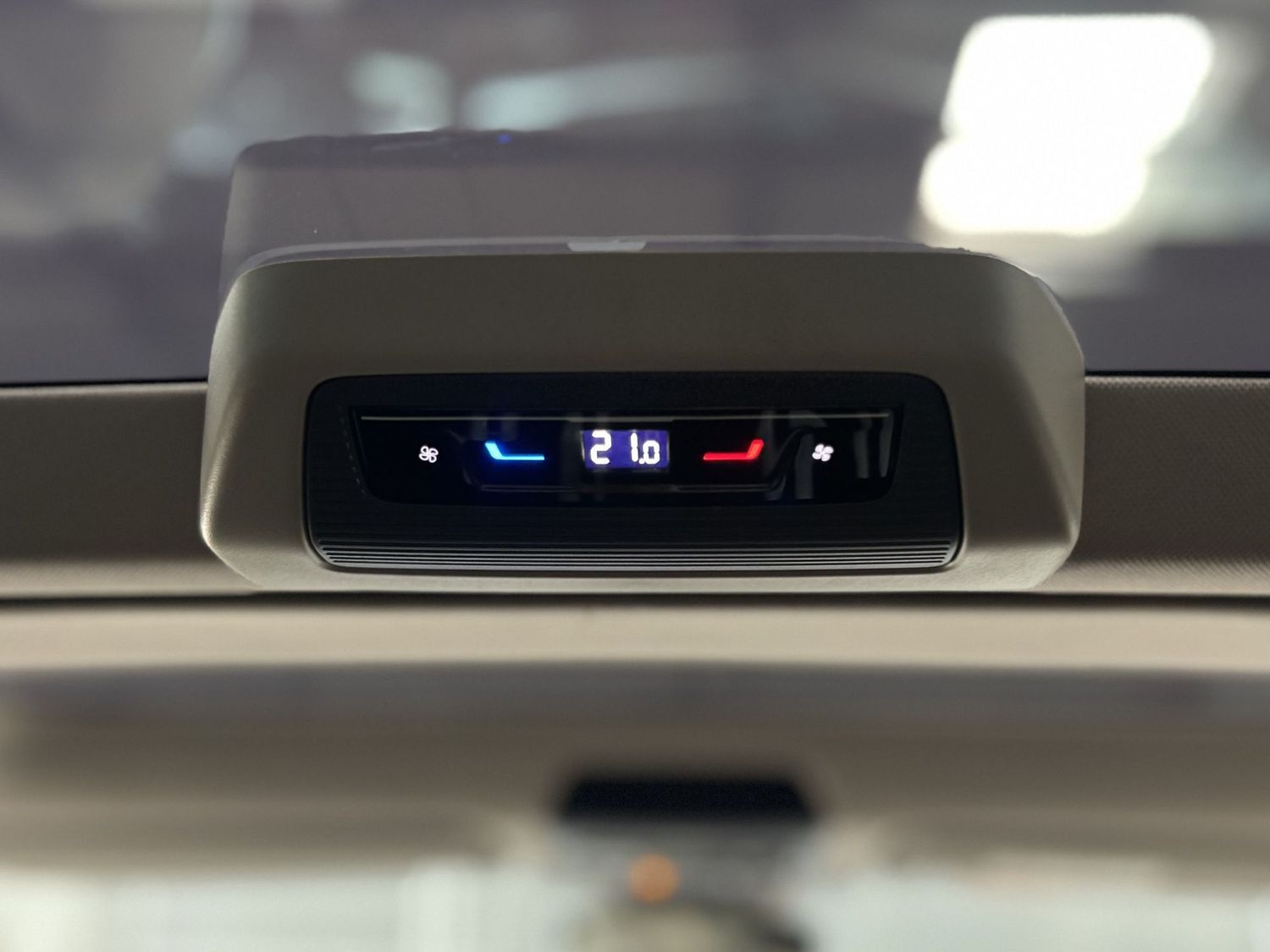Fahrzeugabbildung Volkswagen T7 Multivan Edition#Virtual#Pano#Matrix#AHK#Kame