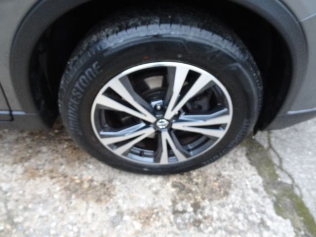Fahrzeugabbildung Nissan X-Trail N-Connecta/68TKM/7-Sitz/Navi/Pano/360Kam