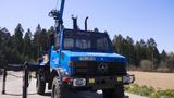 Unimog 1300 L mit Lade-Kran