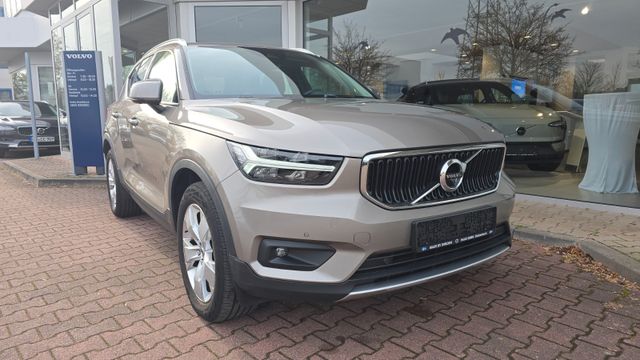 Volvo XC40 T3 Momentum Pro Geartronic