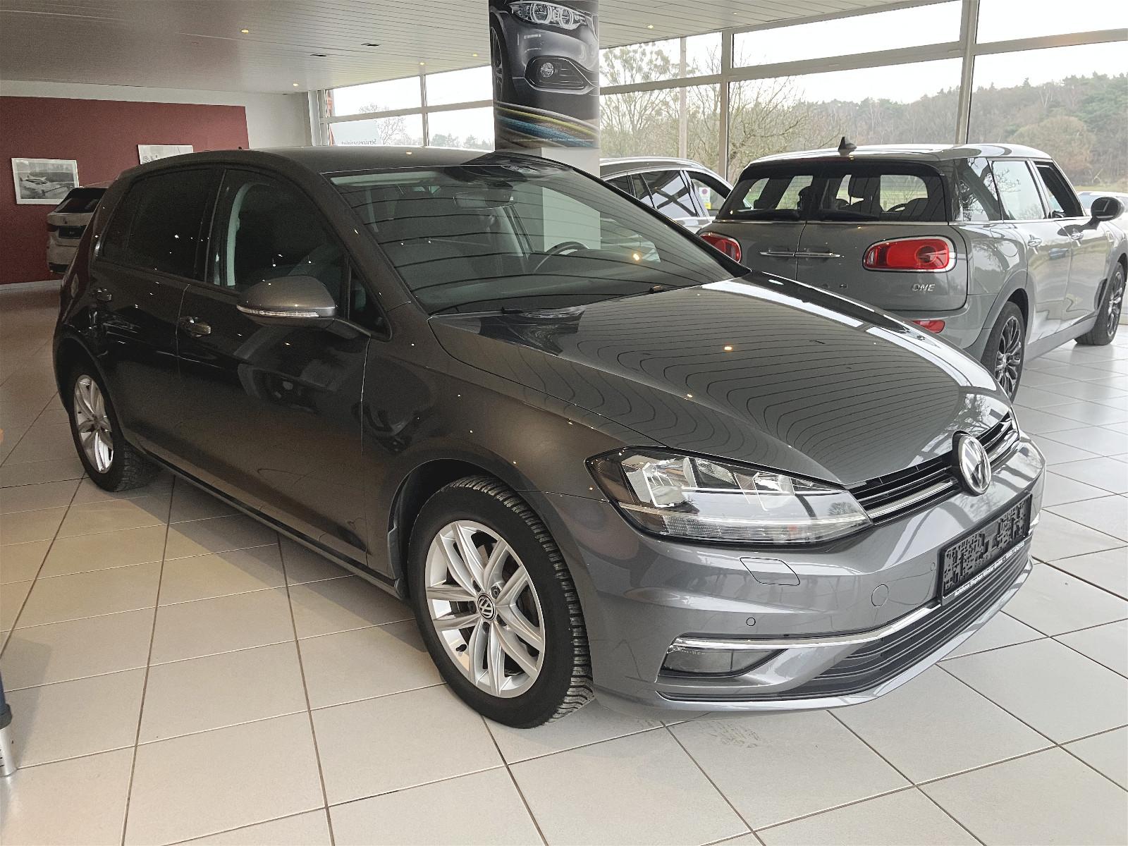 Volkswagen Golf VII Comfortline/Apple/Navi/Allwetter/LED