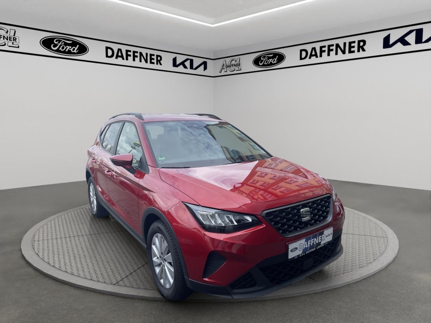 Fahrzeugabbildung SEAT Arona Style Navi Tempomat Allwetter LED PDC