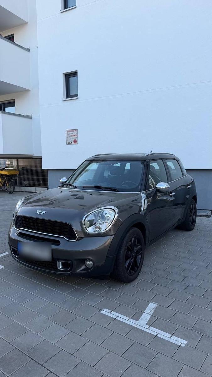 MINI Cooper Countryman
