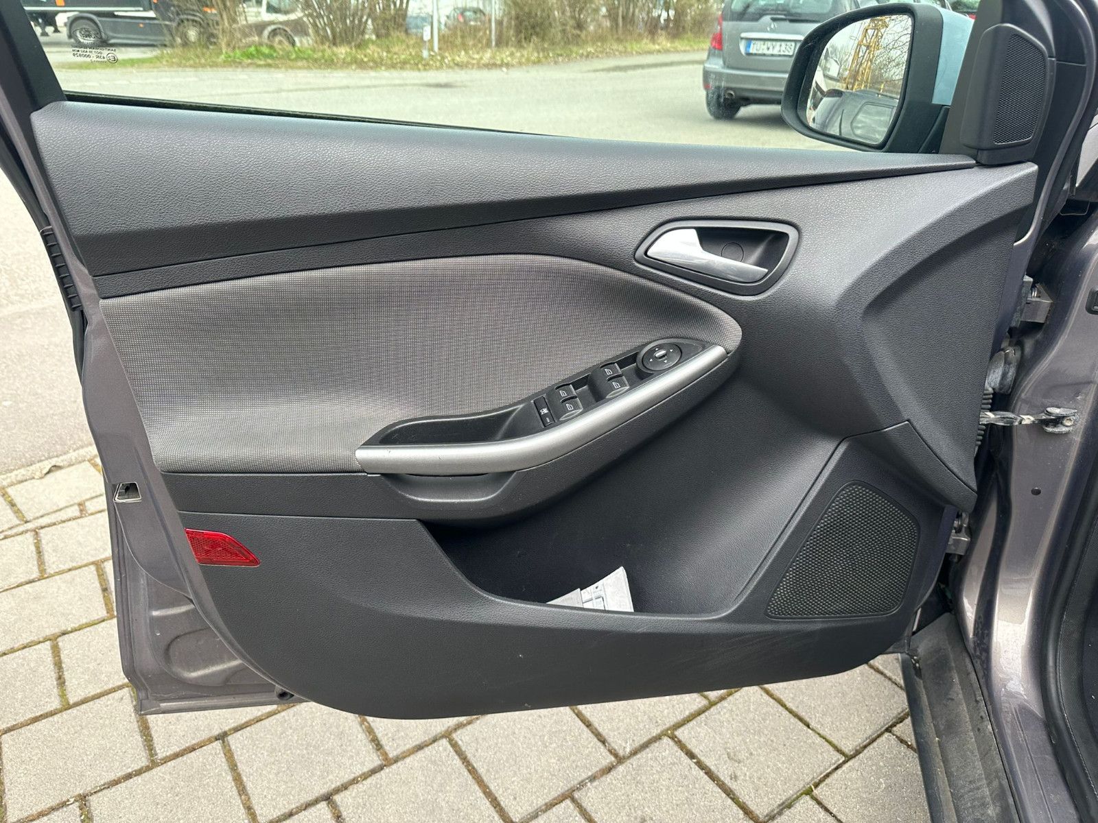 Fahrzeugabbildung Ford Focus Turnier Trend *NAVI*KLIMA*