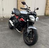Triumph Street Triple R Matt Graphite grau