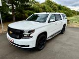 Chevrolet Suburban  Lang LPG/ 7 Sitze/LED/AHK/Tüv neu - Chevrolet aus 2014