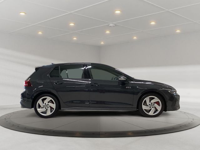 Golf GTI 2,0 l TSI 195 kW DSG   LED Plus, ACC, K