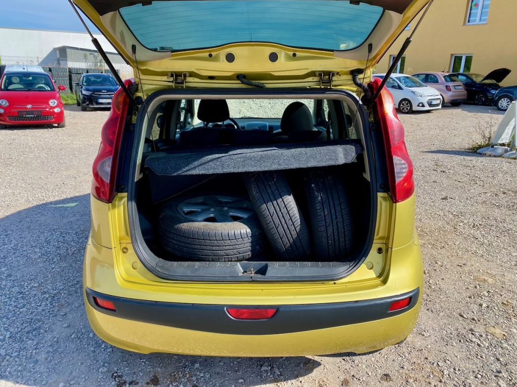 Fahrzeugabbildung Nissan Note 1.4 RADIO AAC ZV EL. FENSTER 5-TÜRER L+R