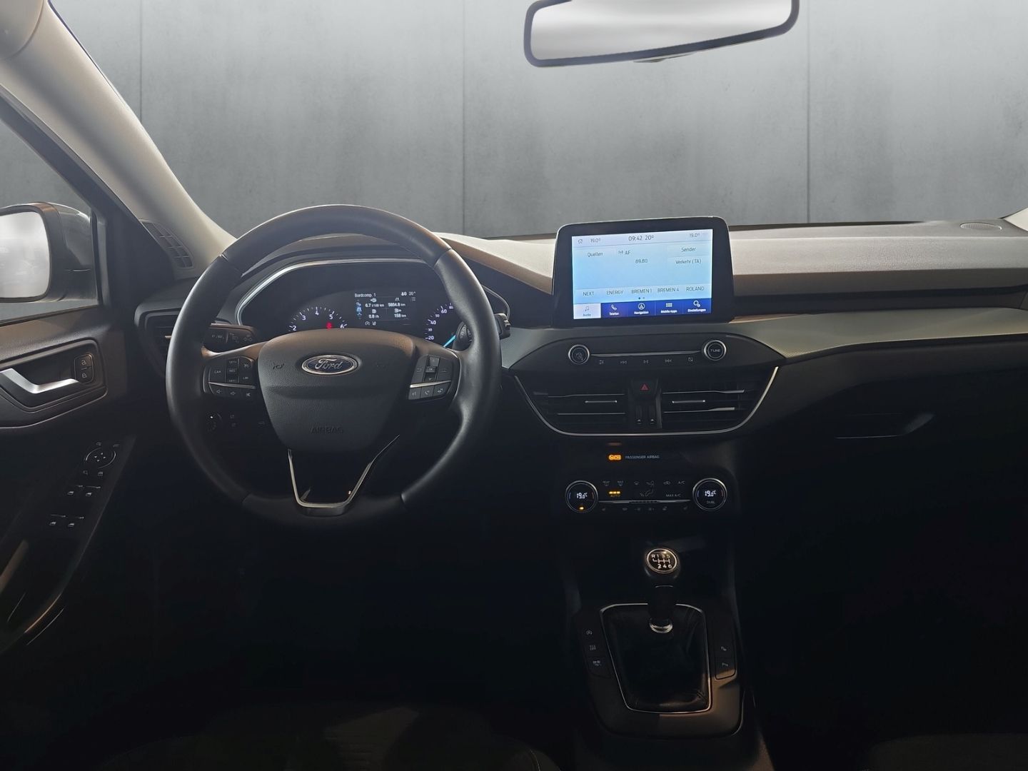 Fahrzeugabbildung Ford Focus Turnier Active Navi LED El. Heckklappe App