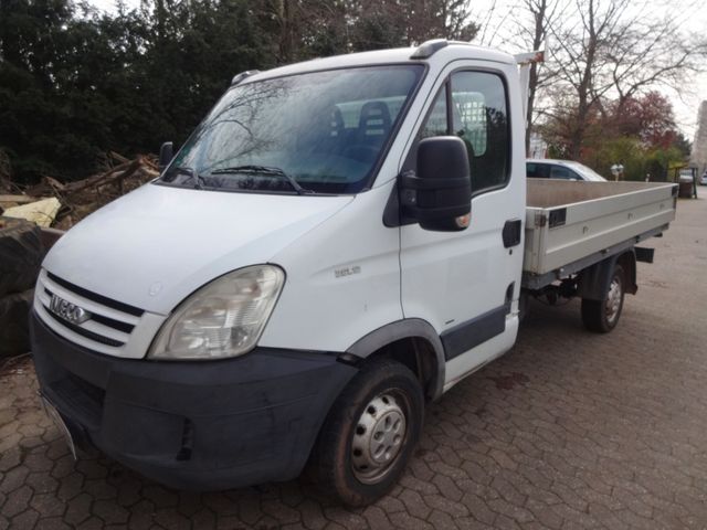 Iveco  Britsch