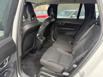 Volvo XC90 - 9