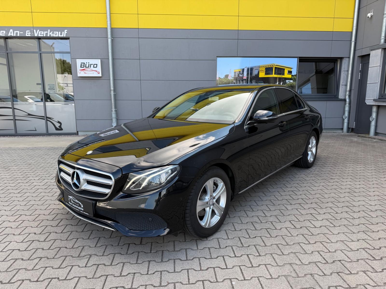 Mercedes-Benz E 220 d/AUTOMATIK/LED/LEDER/SHZ/NAVI/KAMERA