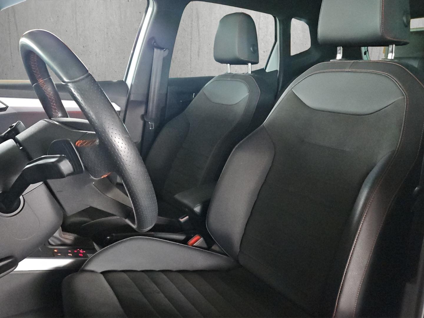 SEAT Arona FR 1.5 AHK-abnehmbar Navi Leder LED SHZ PD, миниатюра 16