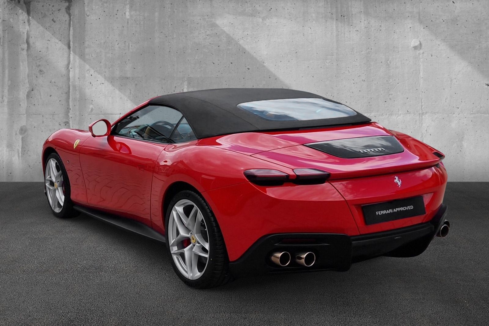 Fahrzeugabbildung Ferrari Roma Spider *Carbon*SurroundView*neu*