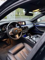 BMW 540d xDrive M-Sport Paket/HUD/H&K/KEYLESS/360 - BMW 540 von privat