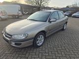 Opel Omega 2.0 Automatik *AHK*Tempomat*Sit... - Opel Omega: 2.0