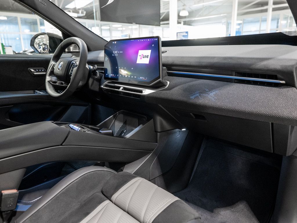 BMW iX3 - Bild 9