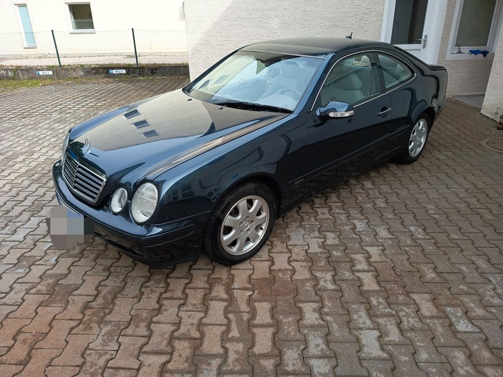 Mercedes-Benz CLK 200