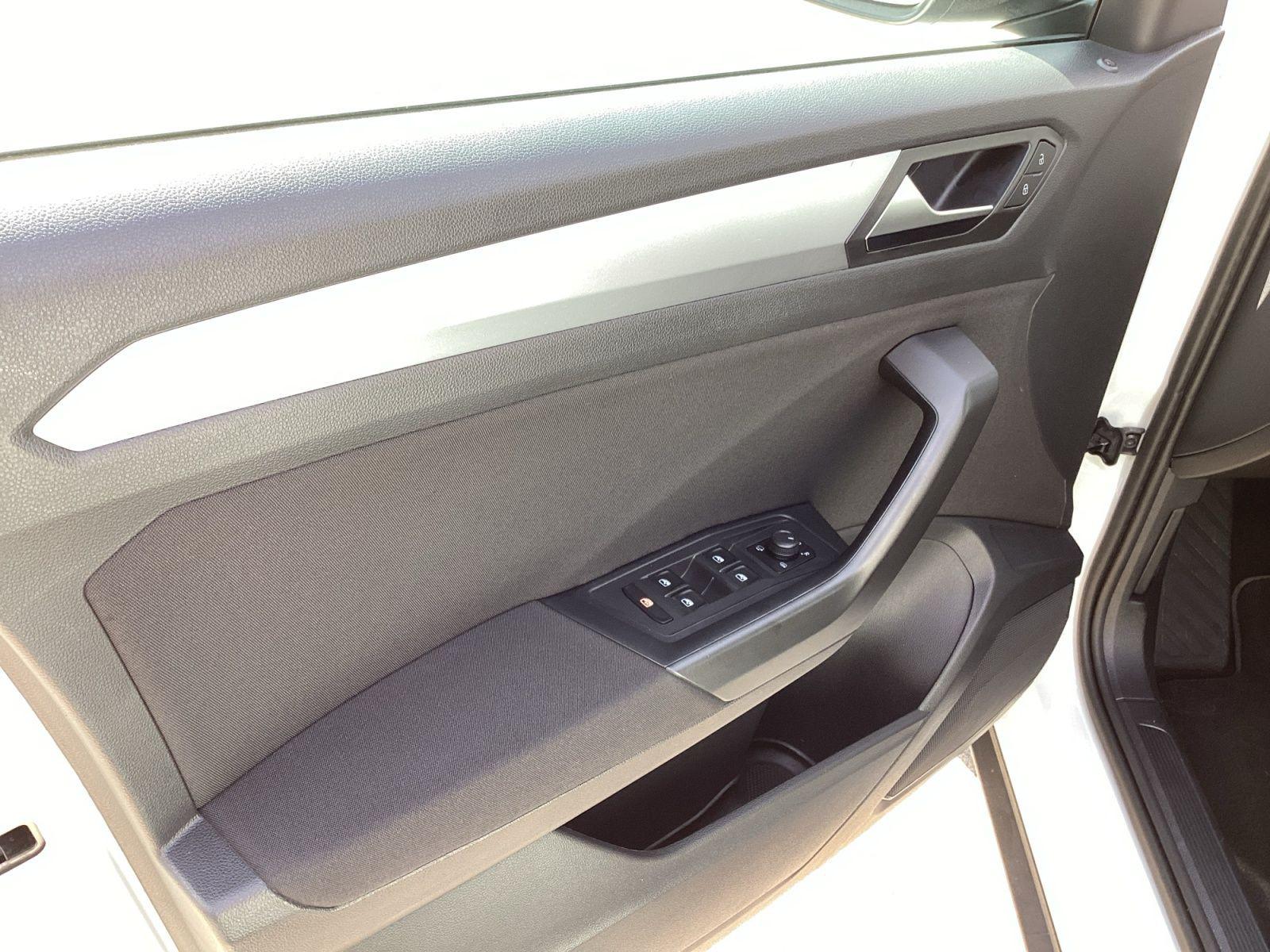 Volkswagen T-Roc 1,0 TSI Navi LED, миниатюра 14