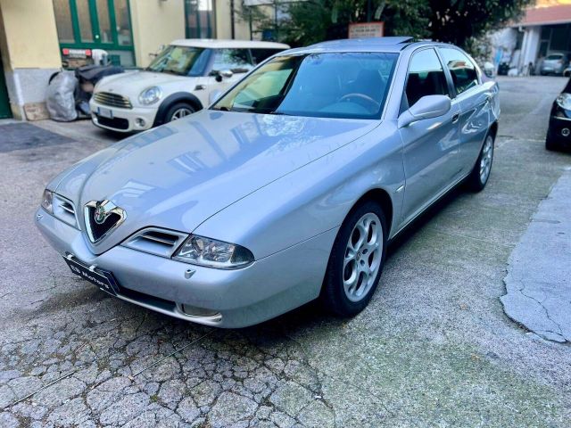 Alfa Romeo 166 3.0i V6 24V Super Distinctive ASI