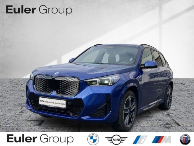 BMW iX1 xDrive 30 Sportpaket AD El. Panodach Panoram