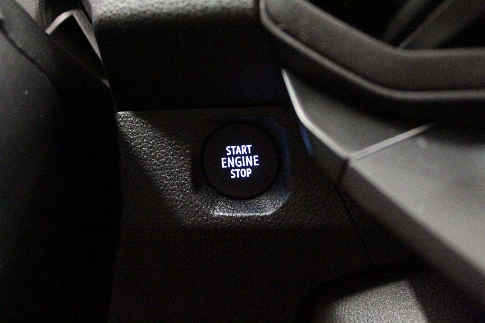 Fahrzeugabbildung Dacia Duster mild hybrid 140 Journey *Winterp.*MY 26