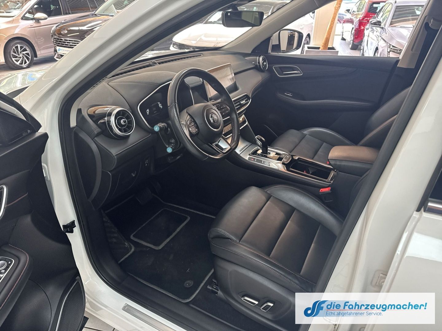 Fahrzeugabbildung MG EHS PHEV Comfort Hybrid EU6d Navi Digitales Cock