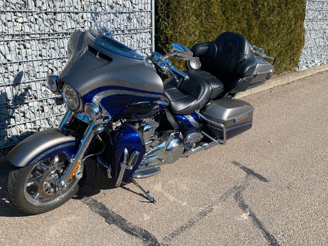 Harley-Davidson Ultra Limited CVO FLHTKSE