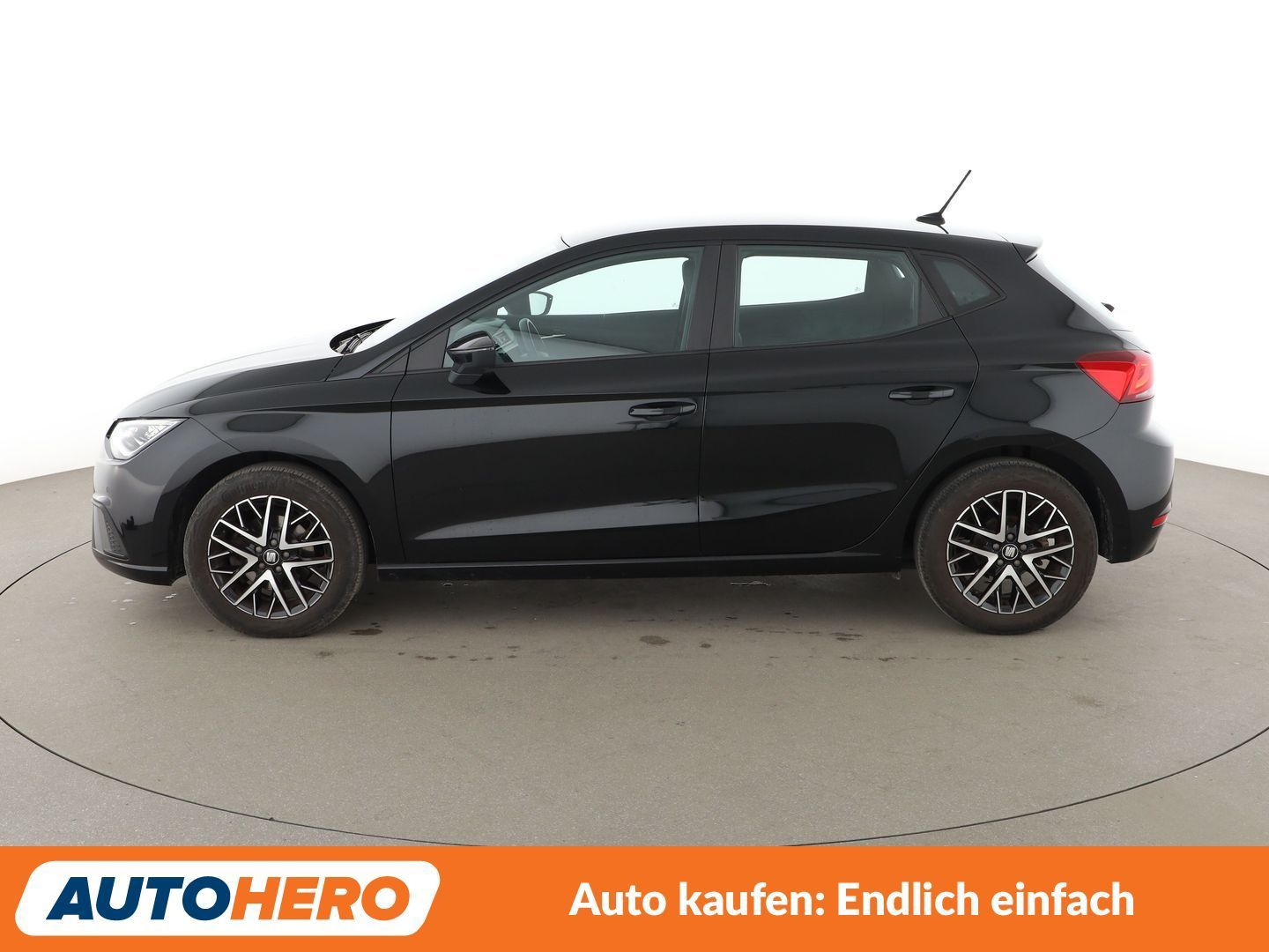Seat Ibiza 1.0 TSI Style Aut.*NAVI*LED*CAM*SHZ*ALU* imagem 3