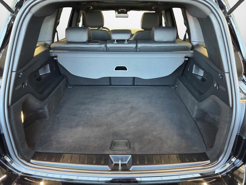 Mercedes-Benz GLB 35 AMG 4M PANO MULTIBEAM LED PDC NAVI KLIMA