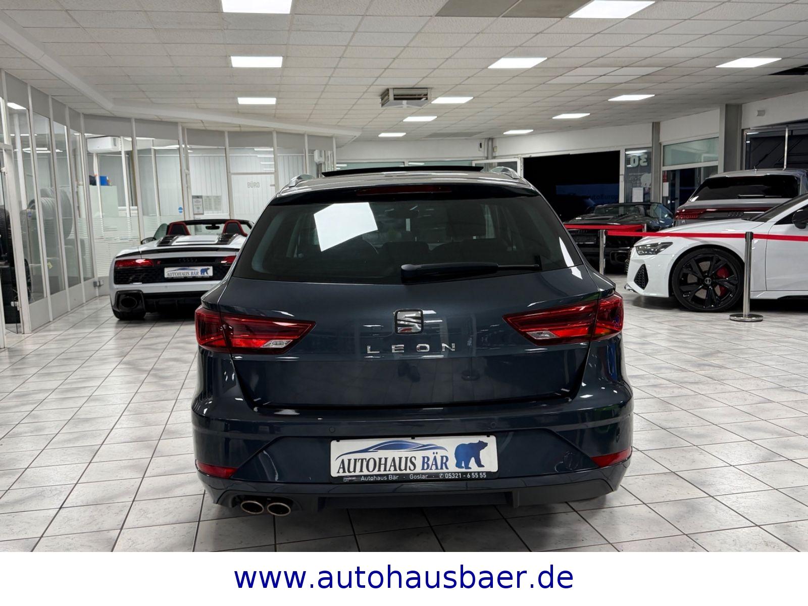 Seat Leon ST Xcellence PANO*VOLL LED SCHEINWERFER