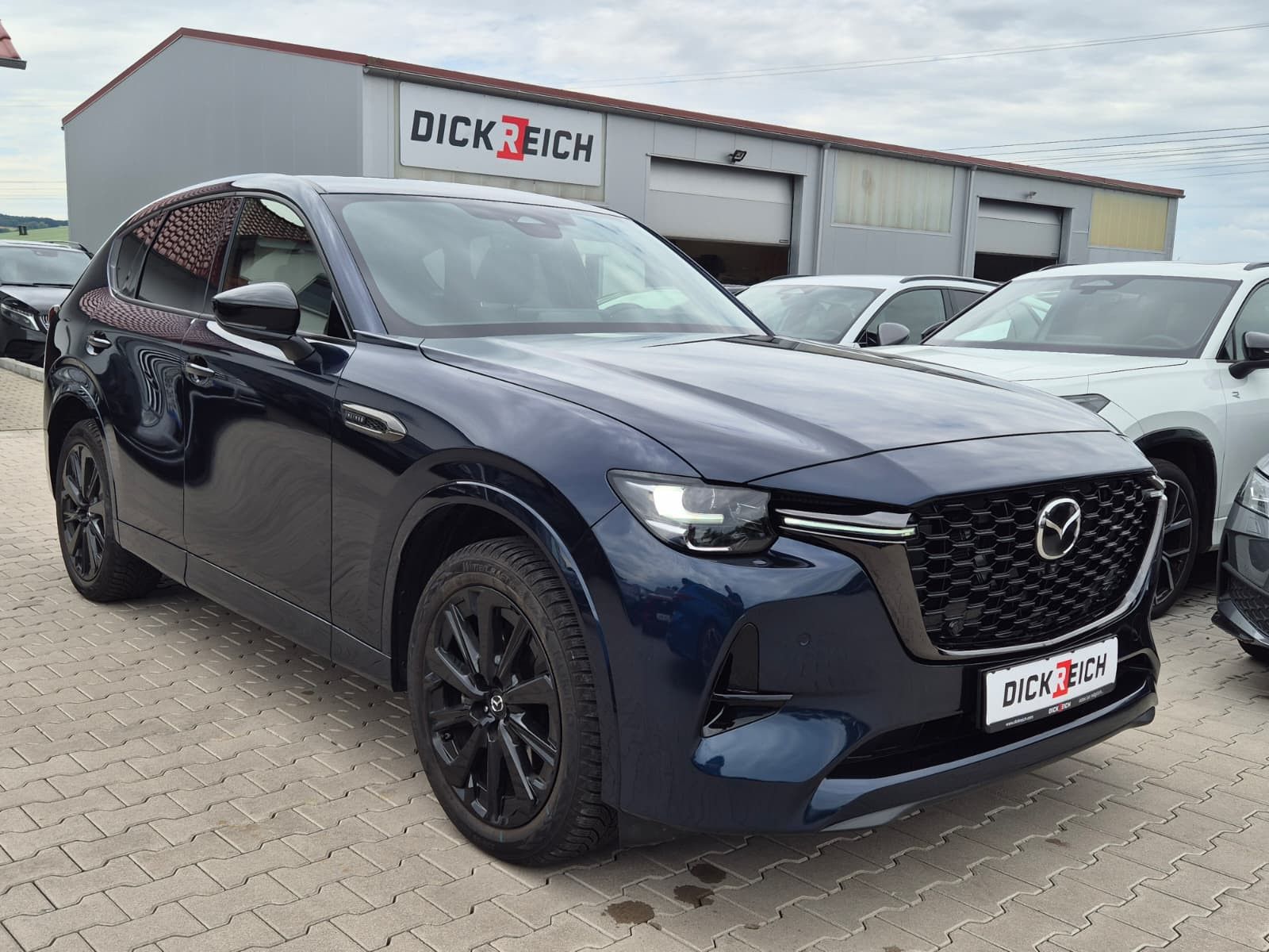 Fahrzeugabbildung Mazda CX-60 Homura+ AWD PANO*HUD*MATRIX*BOSE*360°MEMOR