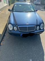 Mercedes-Benz CLK 230 KOMPRESSOR ELEGANCE Elegance - Mercedes CLK 230 mit Schiebedach