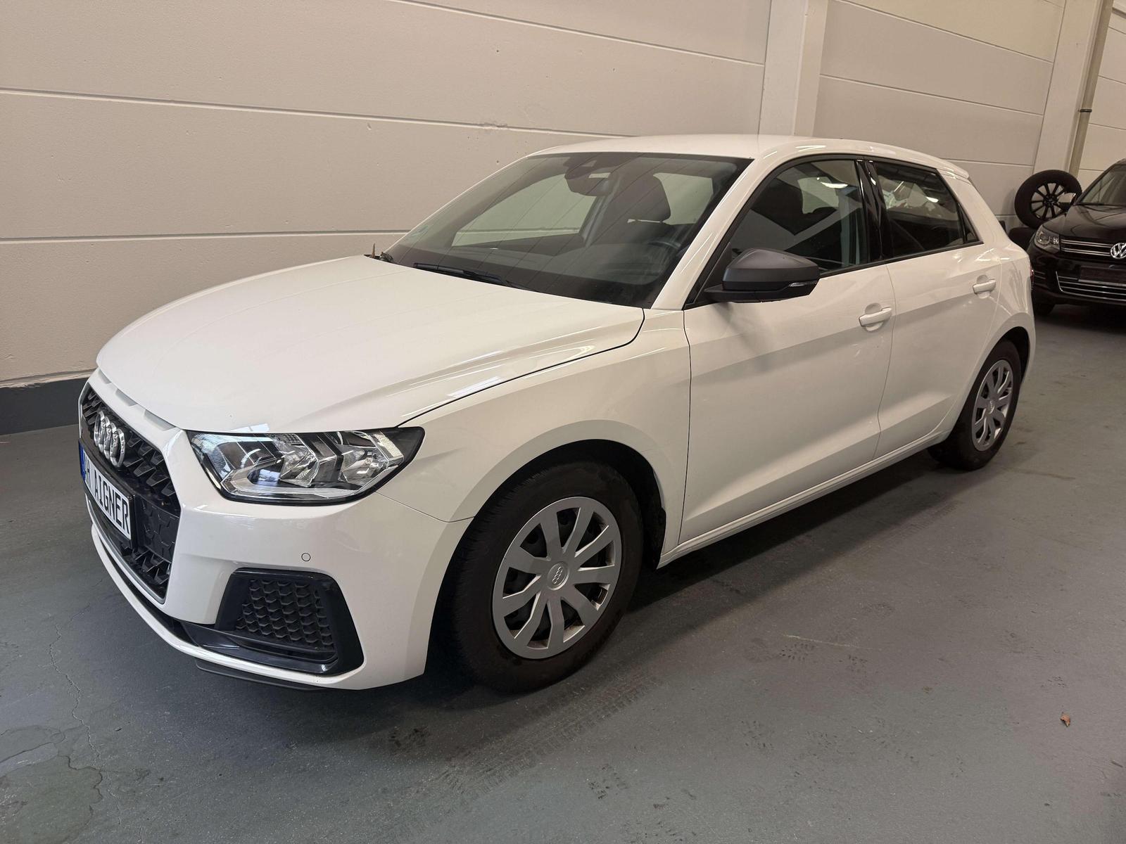 Audi A1 30 TFSI advanced PDC*Sitzheizung*Klimaaut.
