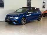 Volkswagen Golf VIII R 4M PERF.*H&K*PANO*AKRAPOVIC*MATRIX* - Volkswagen Golf: Vi
