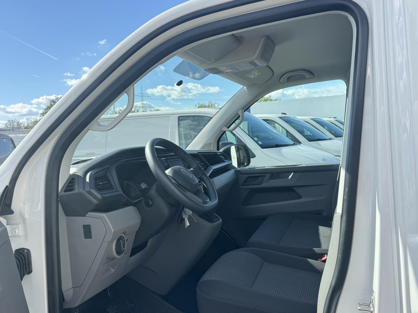 Volkswagen T6 Transporter 6.1 Kasten TDI LR DSG LED*Tempo