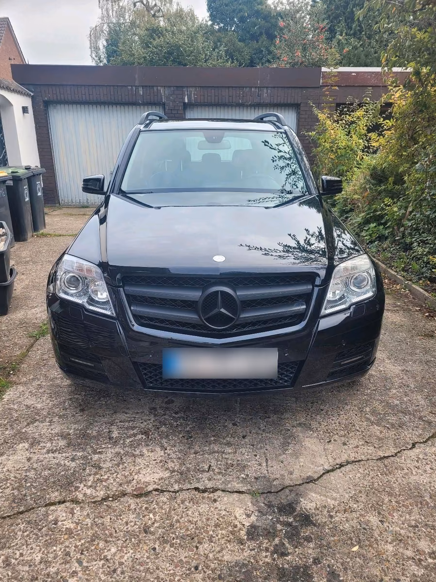 Mercedes-Benz GLK250, 2010