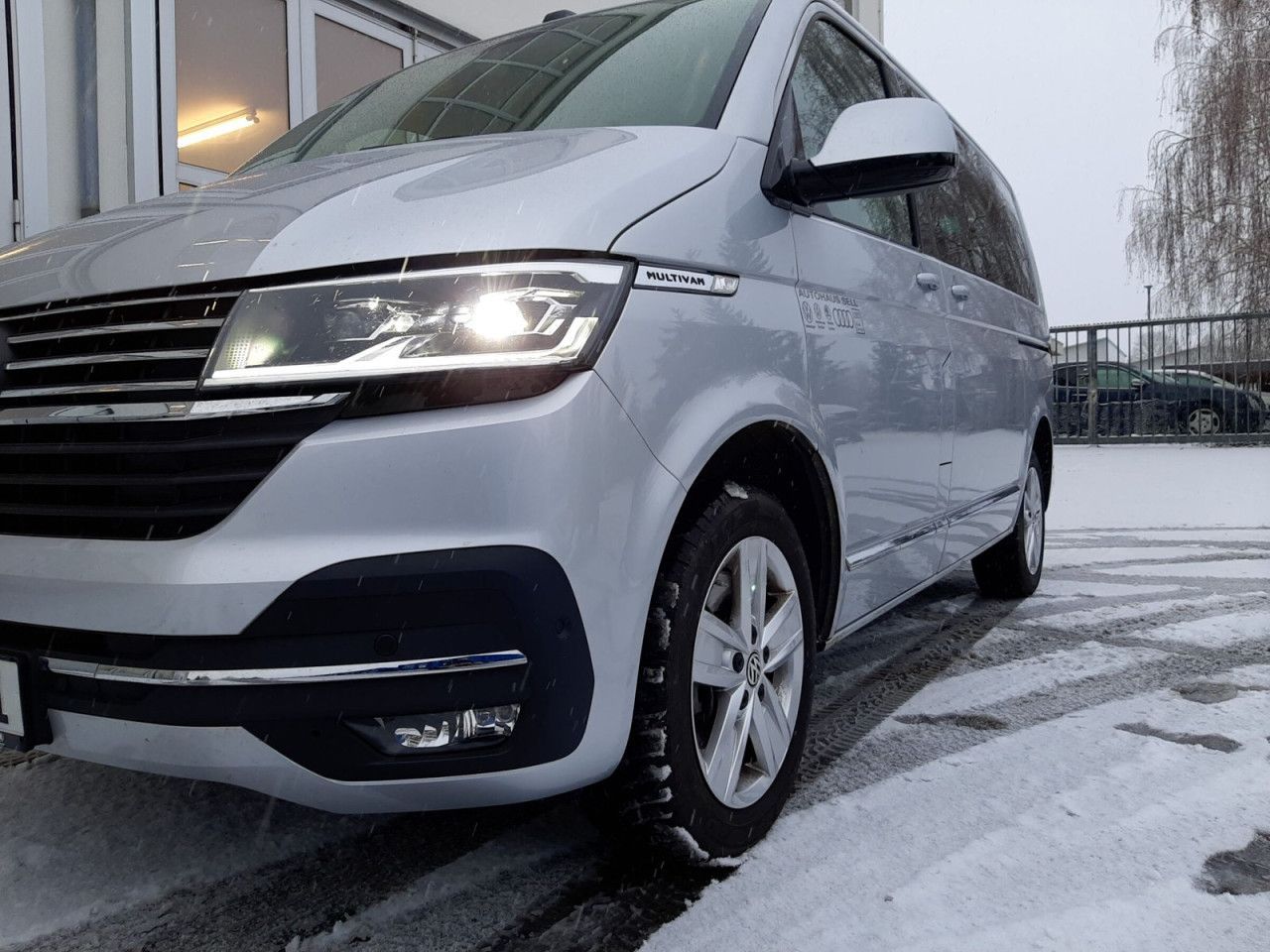 Fahrzeugabbildung Volkswagen T6.1 Multivan Highline KR150 TDIAL7 4 Motion