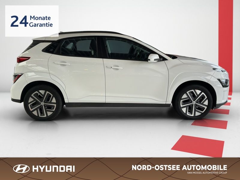 Fahrzeugabbildung Hyundai KONA EV SELECT KAMERA PDC ACC SITZHZG