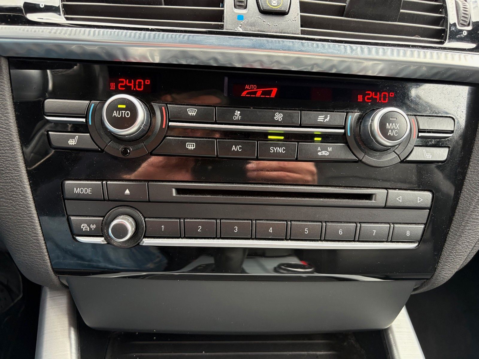 Fahrzeugabbildung BMW X3 xDrive35d Sport-Aut. M SPORTPAKET Navi Leder