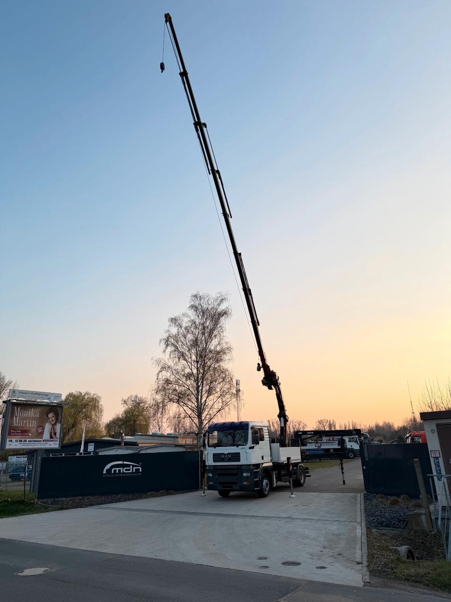 MAN TGA 18.350 4x2 Pritsche KRAN 26m FUNK Seilwinde