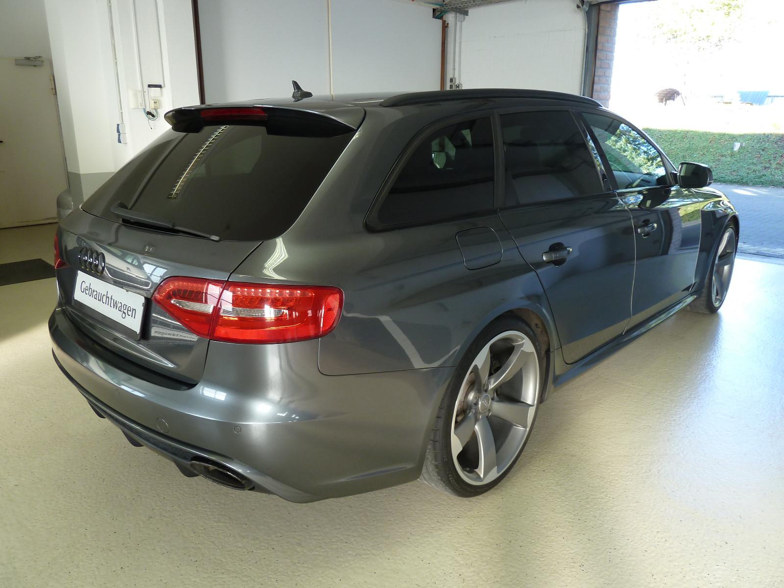 Audi RS4 Avant 4.2 FSI V8 450 ch quattro • S tronic • Bang & Olufsen • Carbone • Caméra • 20"