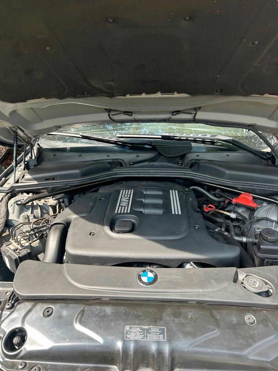 BMW 520 2005 — photo 8