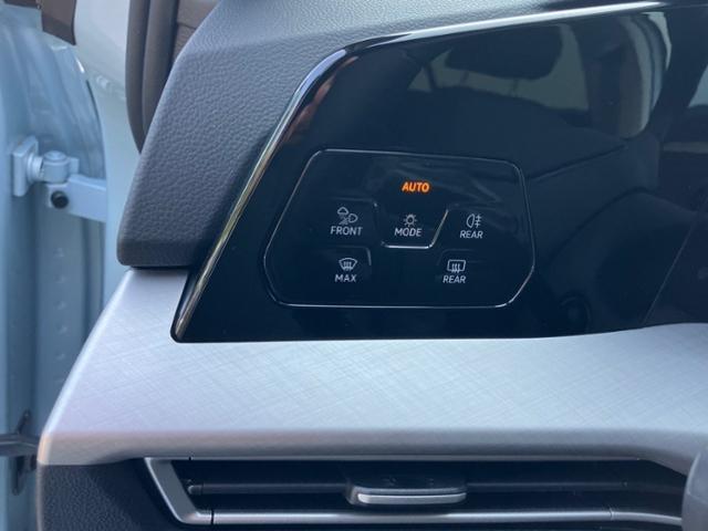 Volkswagen Golf VIII 1.5 TSI 85 kW Rush KLIMA LED ALU, миниатюра 10