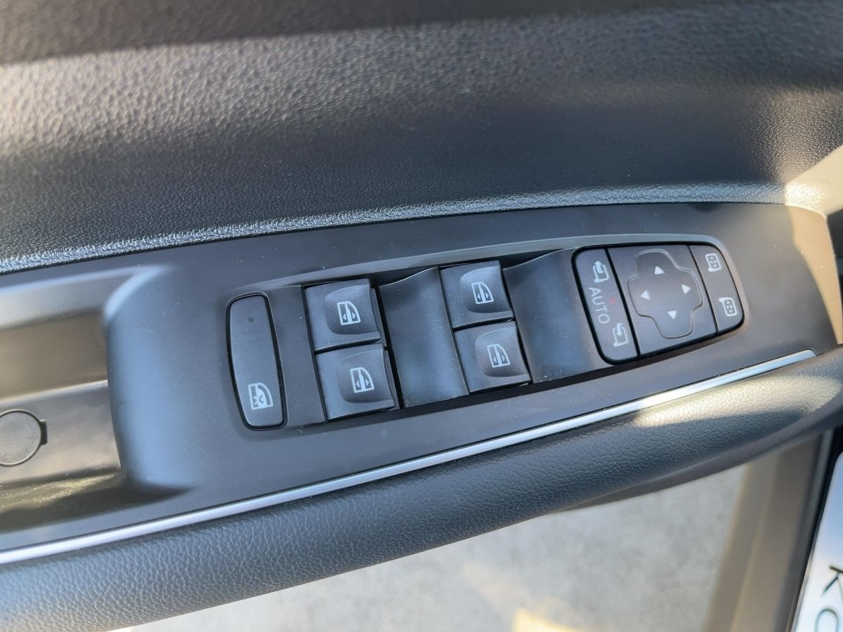 Fahrzeugabbildung Renault Koleos TECHNO TCe 160 EDC Kamera