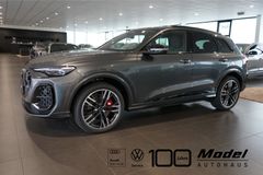 AUDI SQ5 TFSI quattro | Pano | HuD| Carbon | B&O AUDI SQ5 TFSI quattro | Pano | HuD| Carbon | B&O
