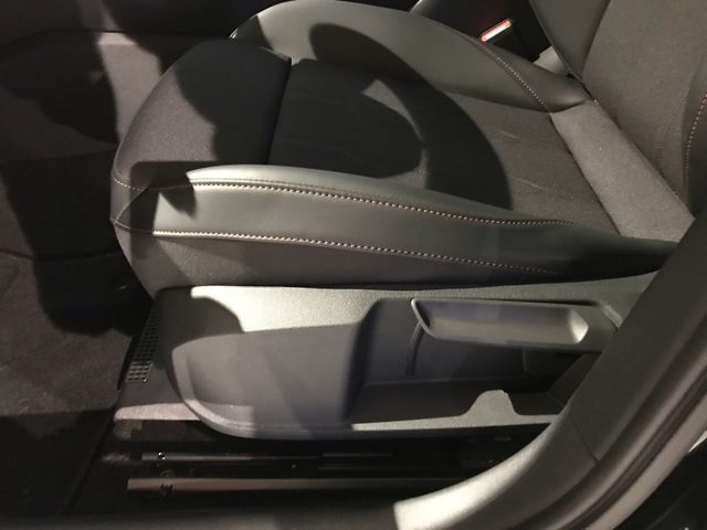 Leon 1.5 eTSI DSG*KAMERA*NAVI*SHZ*LRH*